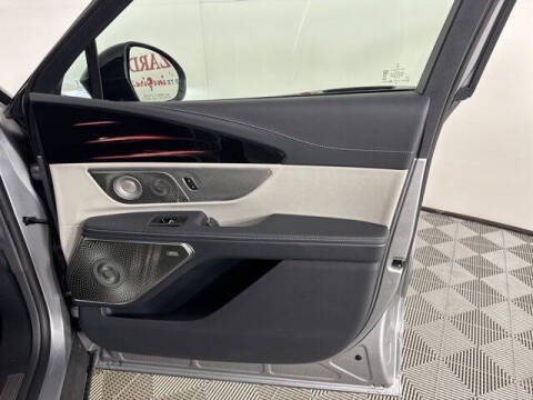 2025 Lincoln Nautilus Reserve