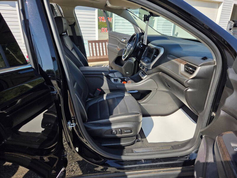 2021 GMC Acadia Denali