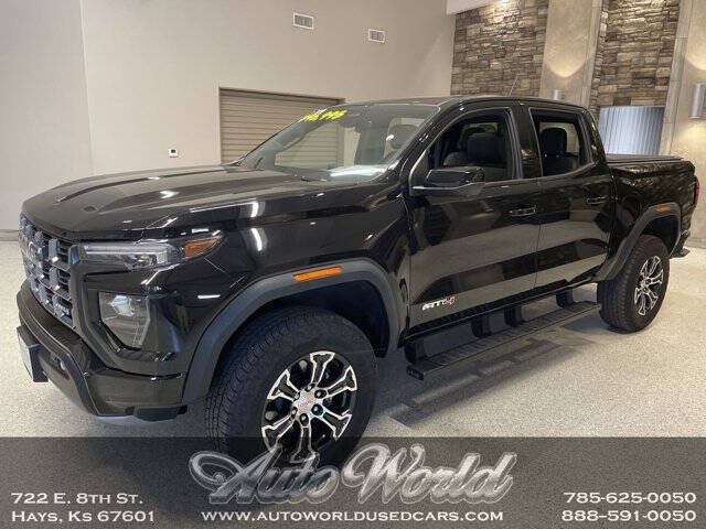 2025 GMC Canyon AT4