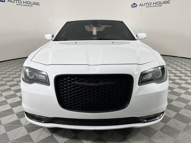 Used 2021 Chrysler 300 S with VIN 2C3CCABG8MH541372 for sale in Peoria, AZ