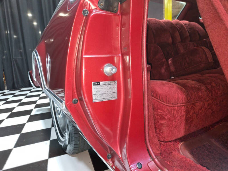 1976 Lincoln Mark IV