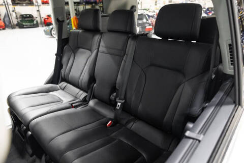 2021 Lexus LX 570 Three-Row