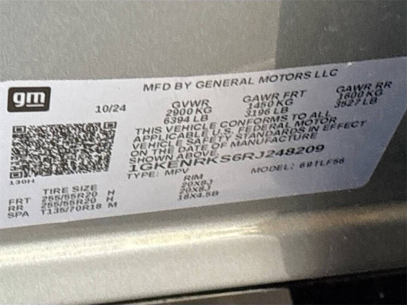 2024 GMC Acadia Denali