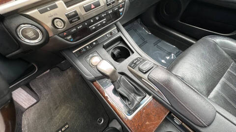 2017 Lexus ES 350