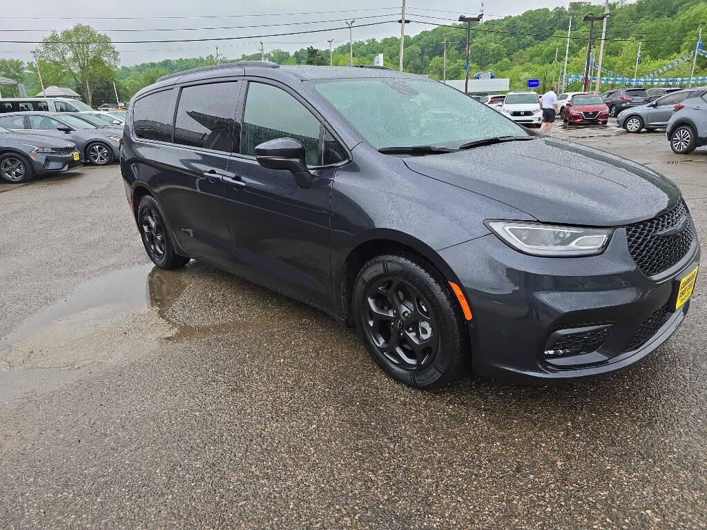 2021 Chrysler Pacifica Hybrid for sale at Cambridge Used Cars in Cambridge, OH