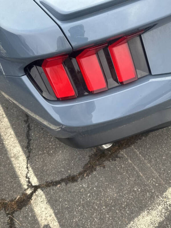 2025 Ford Mustang EcoBoost Premium