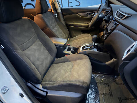 2014 Nissan Rogue SV