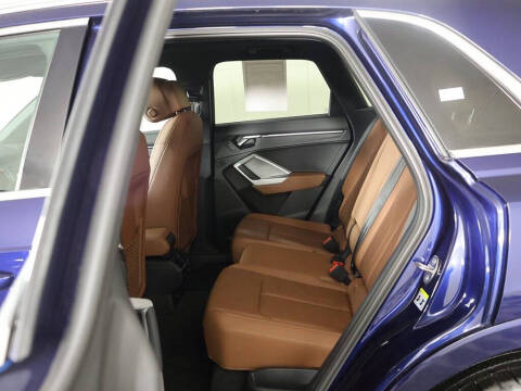 2022 Audi Q3 quattro S line Premium 45 TFSI