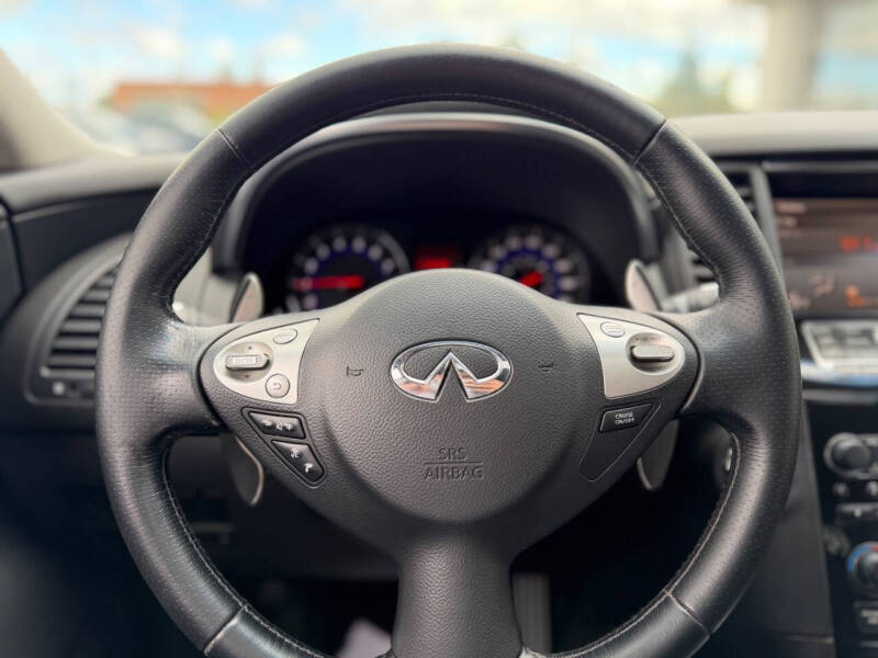 2009 Infiniti FX35