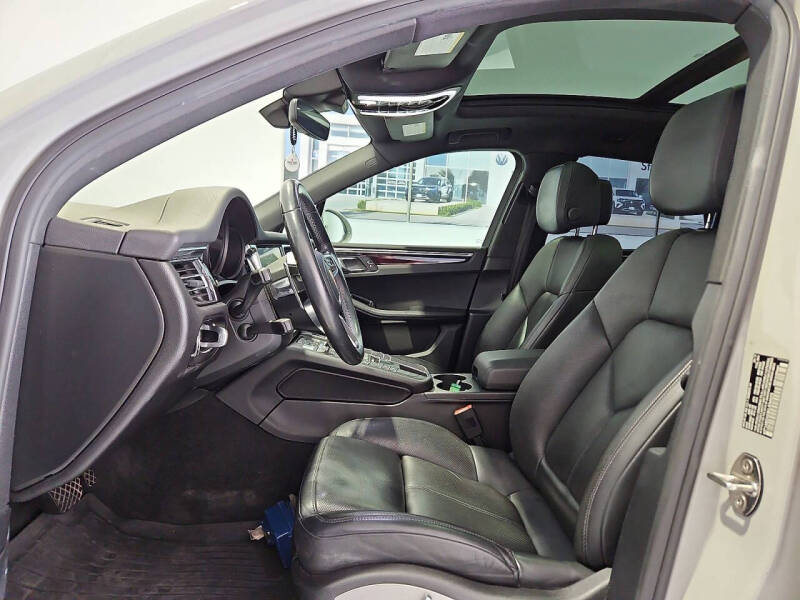 2019 Porsche Macan S