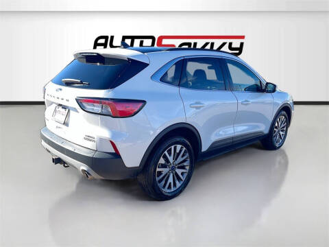 2022 Ford Escape Titanium