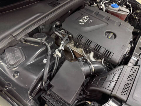 2016 Audi A4 2.0T quattro Premium