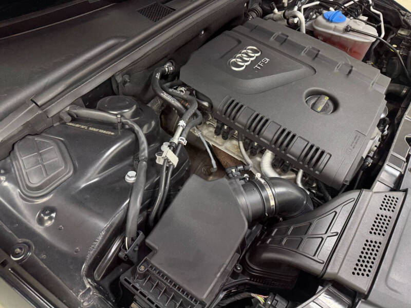 2016 Audi A4 2.0T quattro Premium