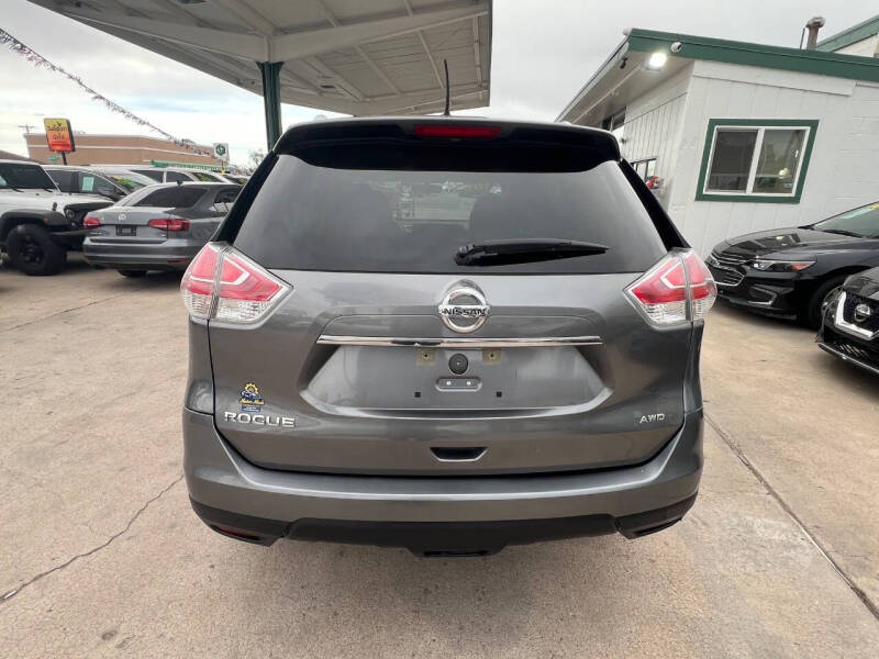 2016 Nissan Rogue S