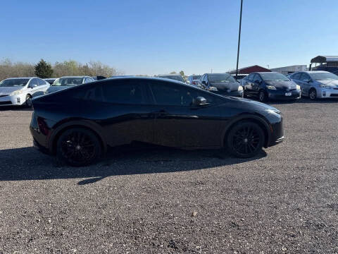 2023 Toyota Prius LE