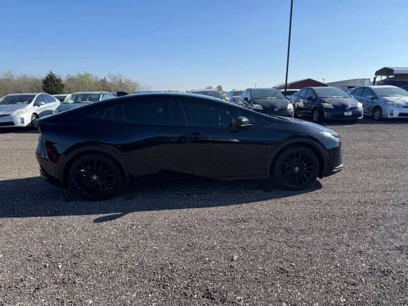 2023 Toyota Prius LE