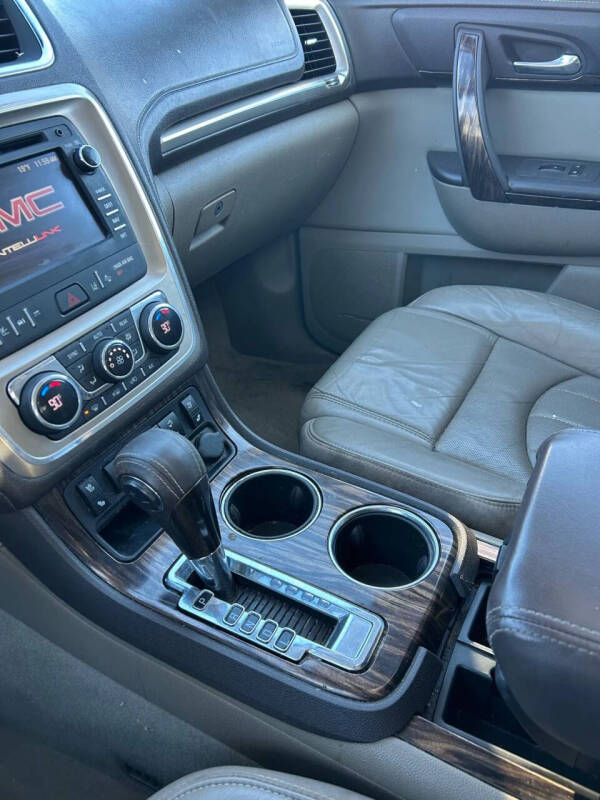 2015 GMC Acadia Denali