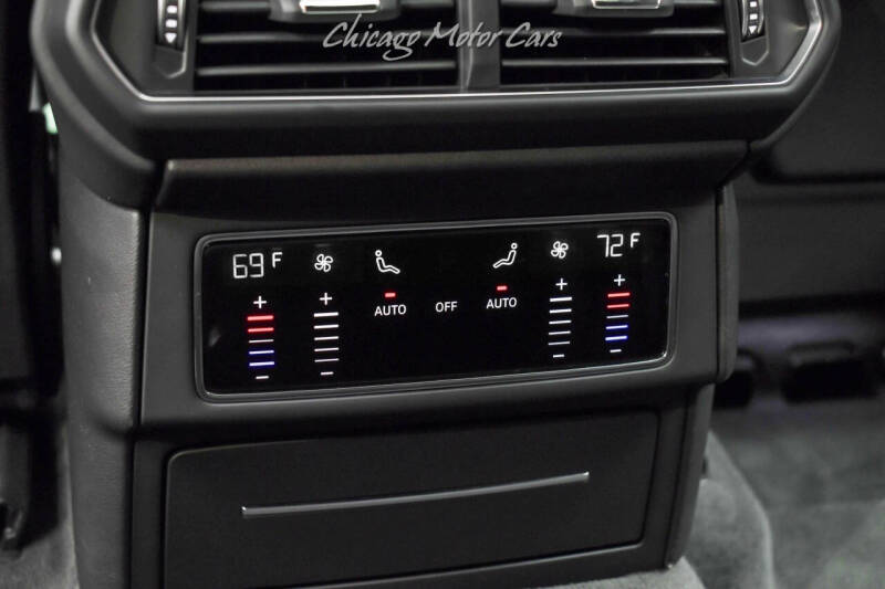 2019 Lamborghini Urus