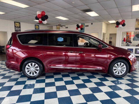 2019 Chrysler Pacifica Touring L