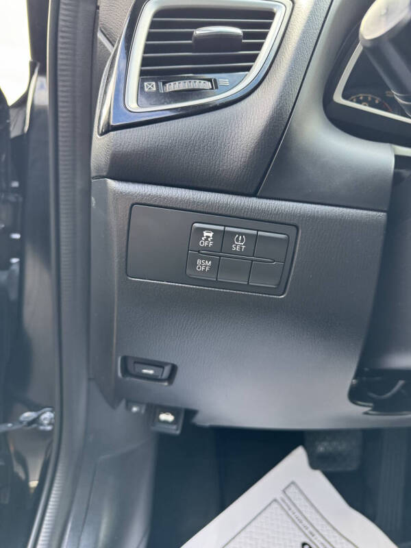 2015 Mazda MAZDA3 i Touring