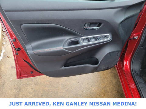 2023 Nissan Versa SR