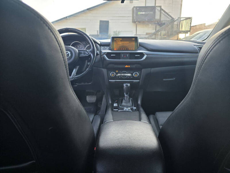 2017 Mazda MAZDA6 Touring