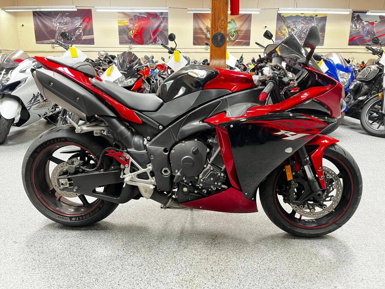 2011 yzf deals r1