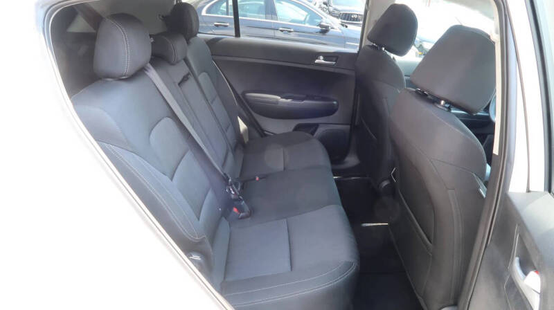 2022 Kia Sportage LX