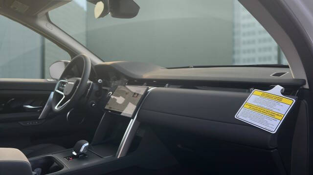 2025 Land Rover Discovery Sport P250 S