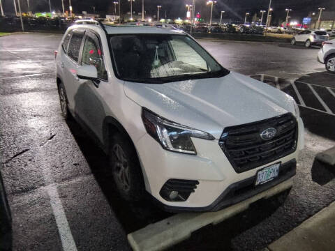 2023 Subaru Forester Premium