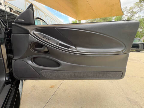 2003 Ford Mustang Mach 1 Premium