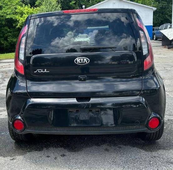 2016 Kia Soul +