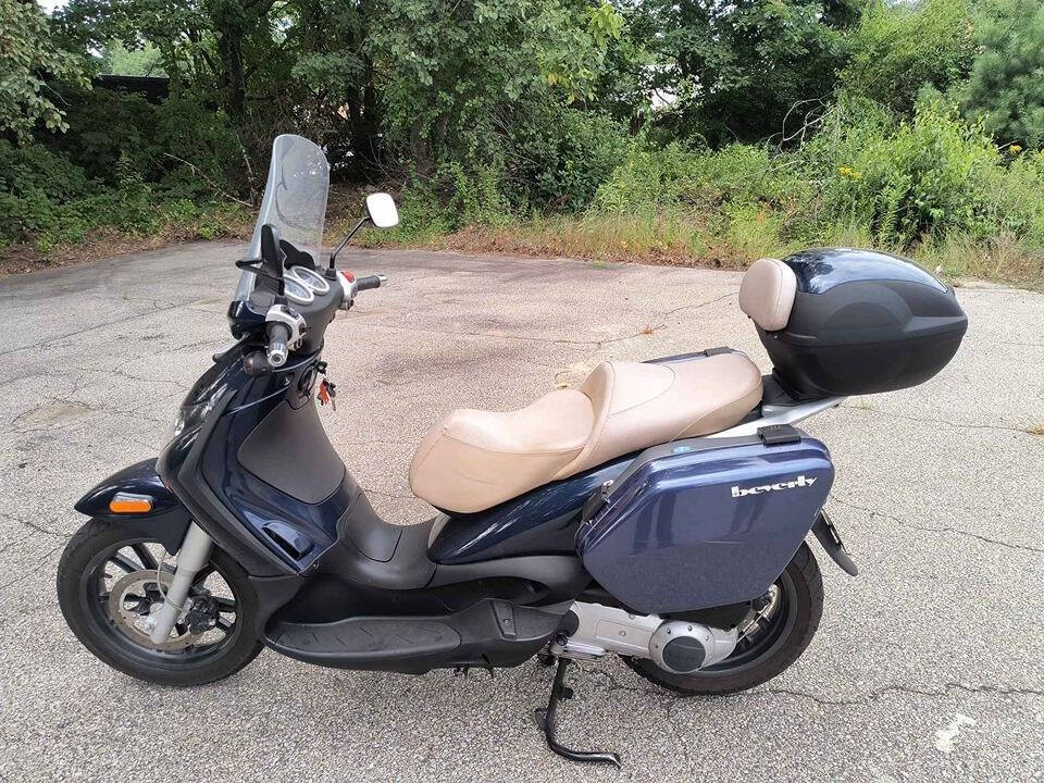 2008 Piaggio Beverly 250 for sale at Almost Anything Motors in Hooksett, NH