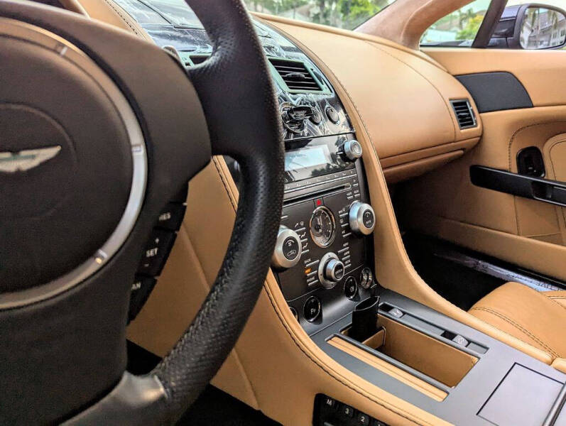 2009 Aston Martin V8 Vantage