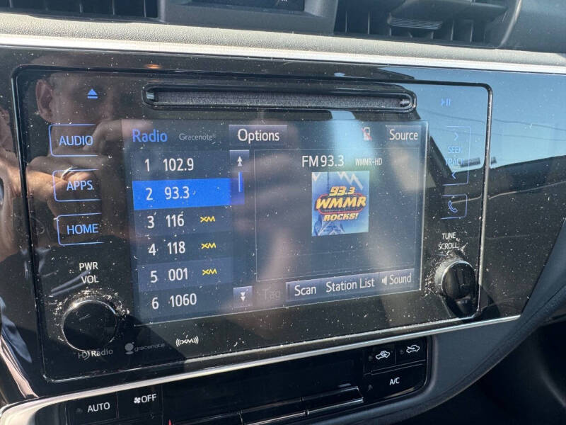 2019 Toyota Corolla XLE