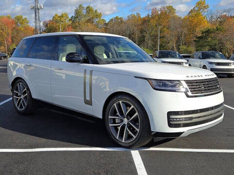 2025 Land Rover Range Rover P550e SE