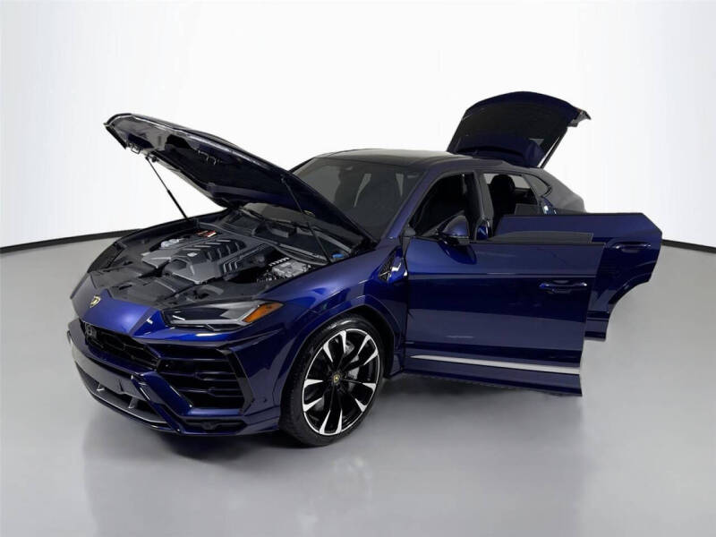 2020 Lamborghini Urus