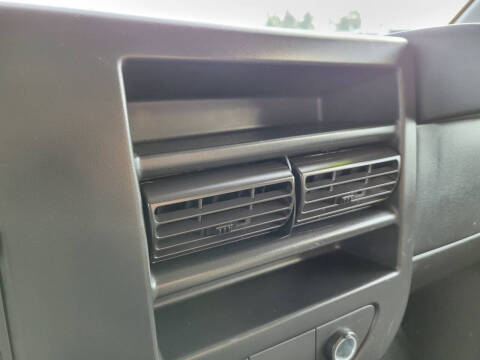 2016 Chevrolet Express 4500