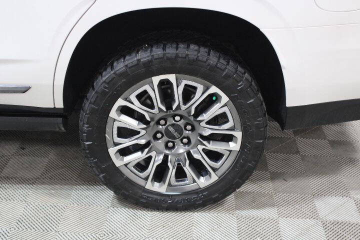 2023 GMC Yukon Denali Ultimate