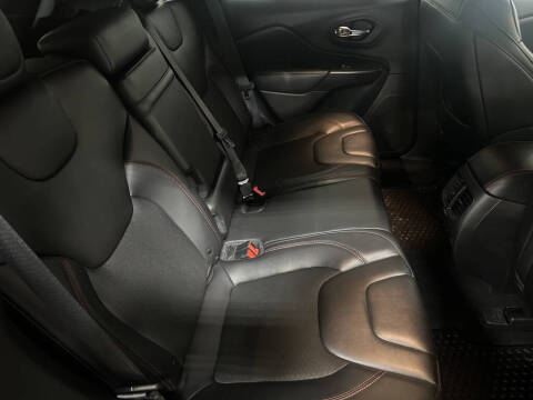 2019 Jeep Cherokee Trailhawk