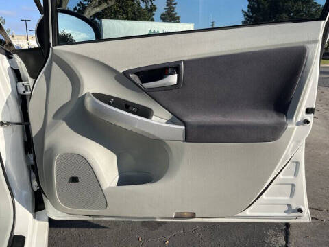 2011 Toyota Prius One