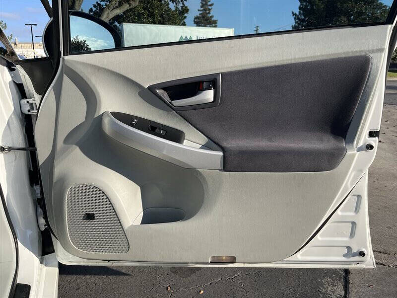 2011 Toyota Prius One