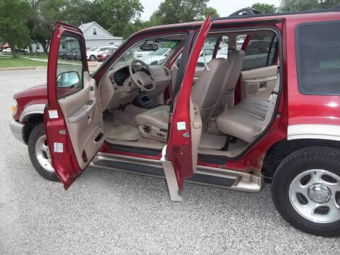 2000 Ford Explorer Eddie Bauer