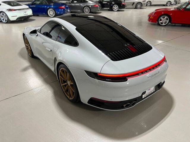 2020 Porsche 911 Carrera S