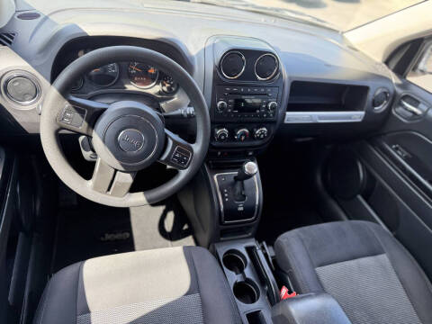 2016 Jeep Compass Sport