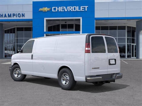 2025 Chevrolet Express 2500