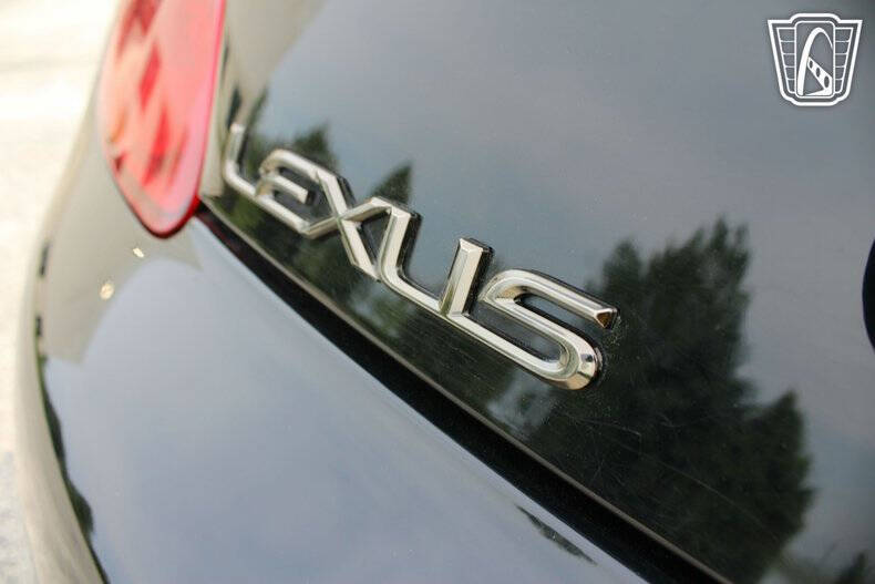 2002 Lexus SC 430