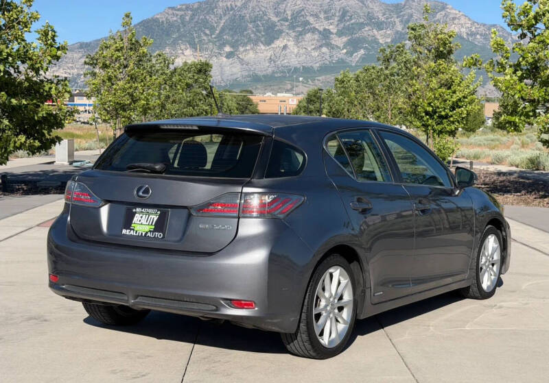 2013 Lexus CT 200h