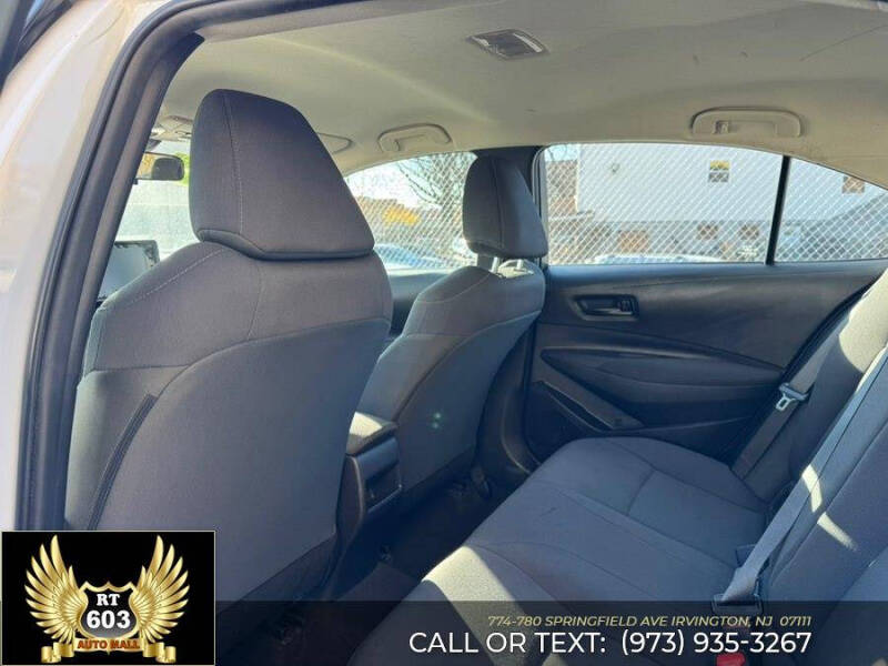 2022 Toyota Corolla LE