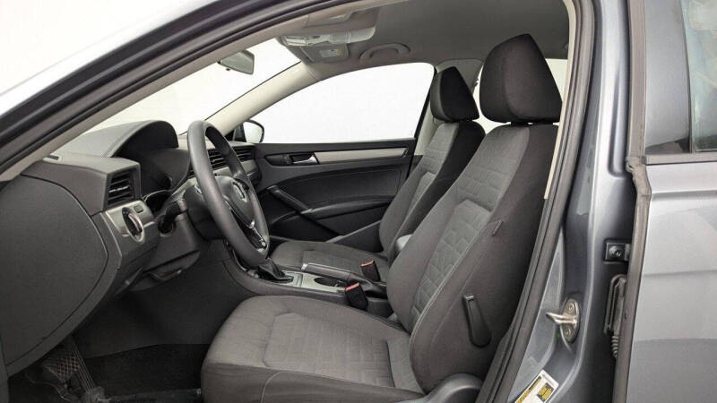 2020 Volkswagen Passat S